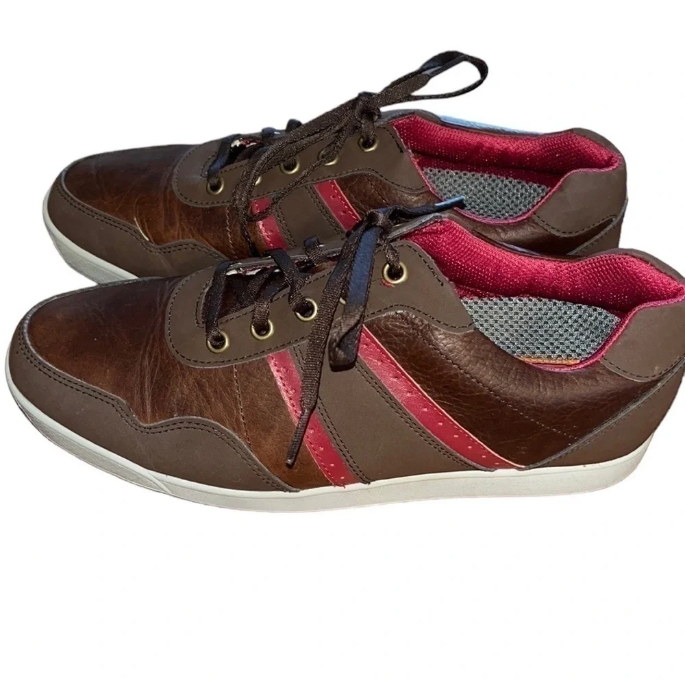 Footjoy men’s brown and red leather spikeless golf shoes Size 8.5